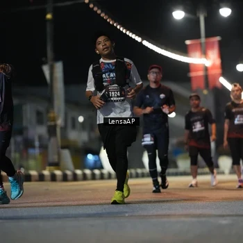Runner Photo 5778817