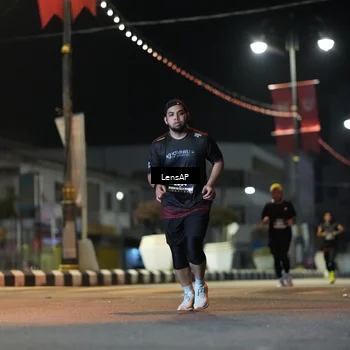 Runner Photo 5778873