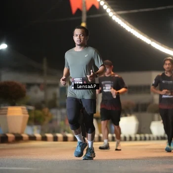 Runner Photo 5778946