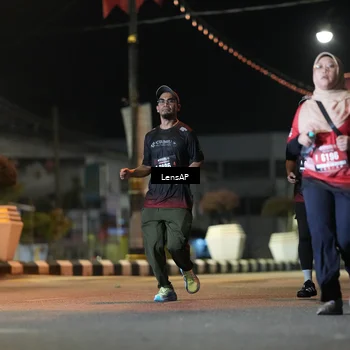 Runner Photo 5779111