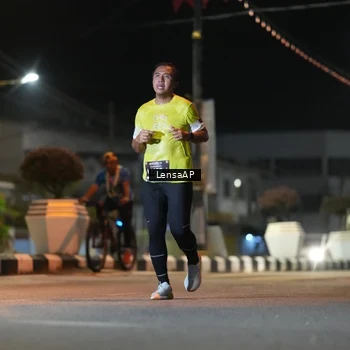 Runner Photo 5779214