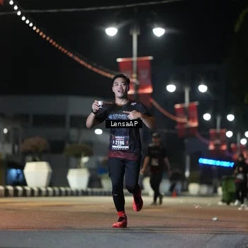Runner Photo 5779341