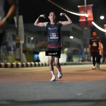 Runner Photo 5779371