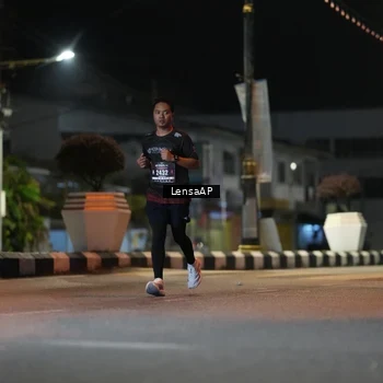 Runner Photo 5779435