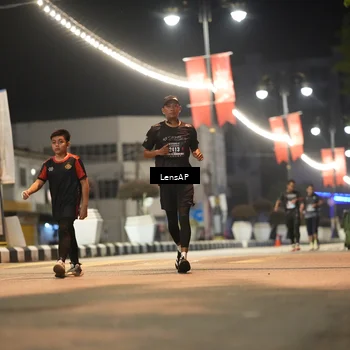 Runner Photo 5779719
