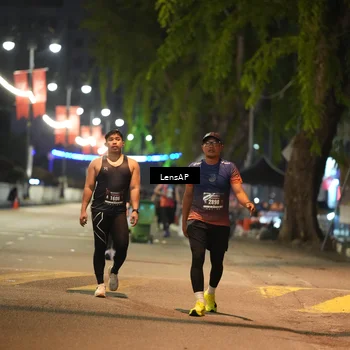 Runner Photo 5779763
