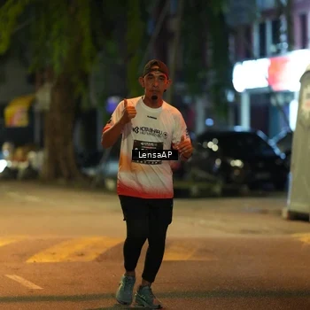 Runner Photo 5779773