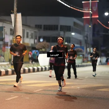 Runner Photo 5779815