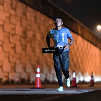 Runner Photo 5780684