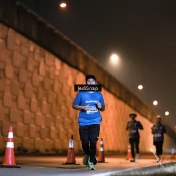 Runner Photo 5781014