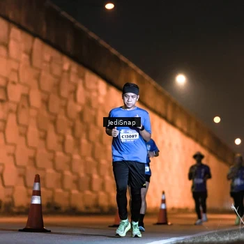 Runner Photo 5781015