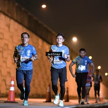 Runner Photo 5781057