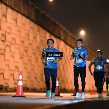 Runner Photo 5781060