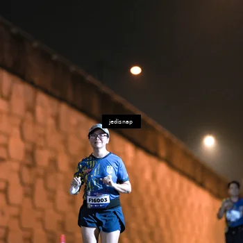 Runner Photo 5781213