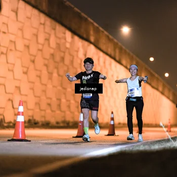 Runner Photo 5781309