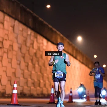 Runner Photo 5781413