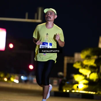 Runner Photo 5782021