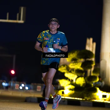 Runner Photo 5782026