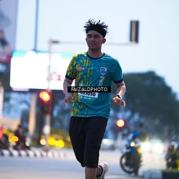 Runner Photo 5782923