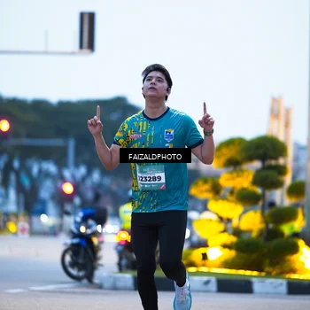 Runner Photo 5783002