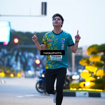 Runner Photo 5783004