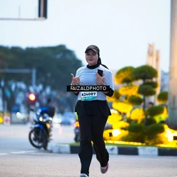Runner Photo 5783009