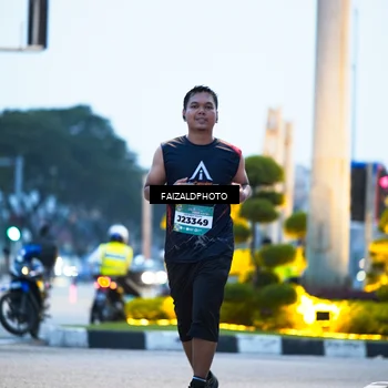 Runner Photo 5783022