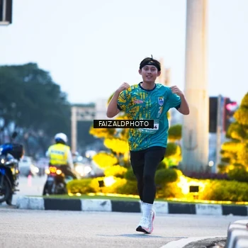 Runner Photo 5783049