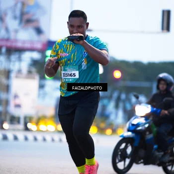 Runner Photo 5783067