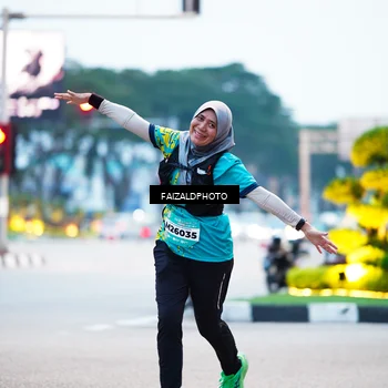 Runner Photo 5783100