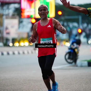 Runner Photo 5783119