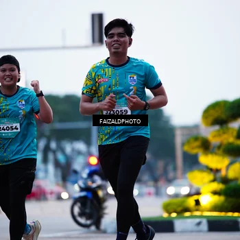 Runner Photo 5783129