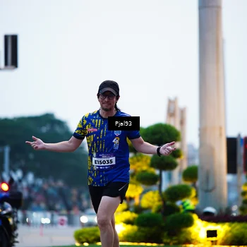 Runner Photo 5783134