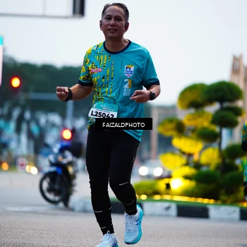 Runner Photo 5783153