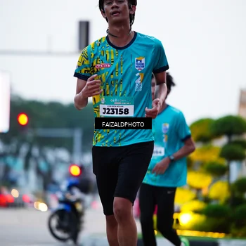 Runner Photo 5783175