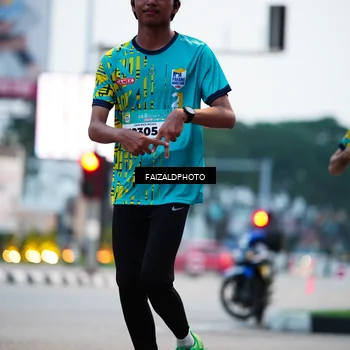 Runner Photo 5783177