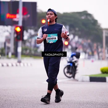 Runner Photo 5783247