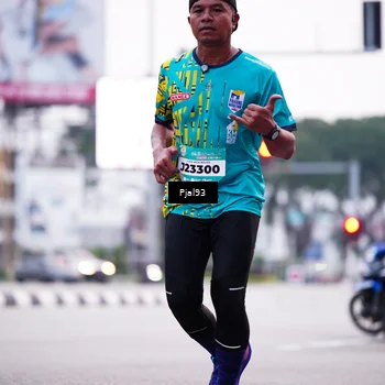 Runner Photo 5783262