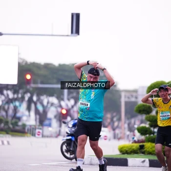 Runner Photo 5783288
