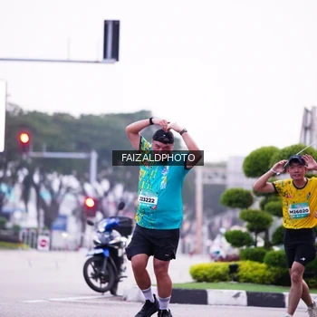 Runner Photo 5783289