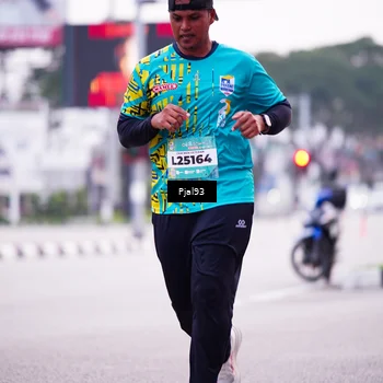 Runner Photo 5783318