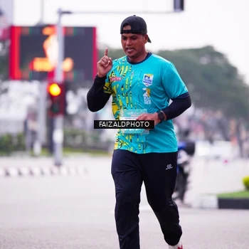 Runner Photo 5783320