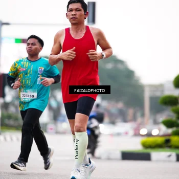 Runner Photo 5783372