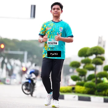Runner Photo 5783451