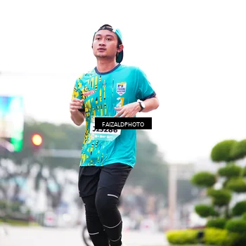 Runner Photo 5783463