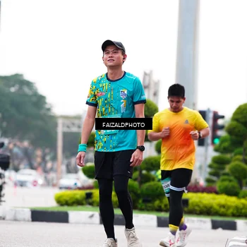 Runner Photo 5783516