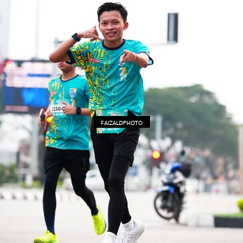 Runner Photo 5783573