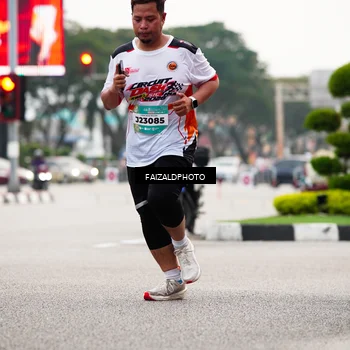 Runner Photo 5783595