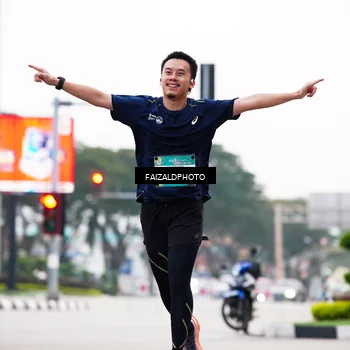 Runner Photo 5783635