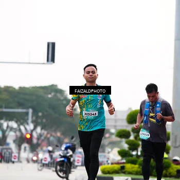 Runner Photo 5783640